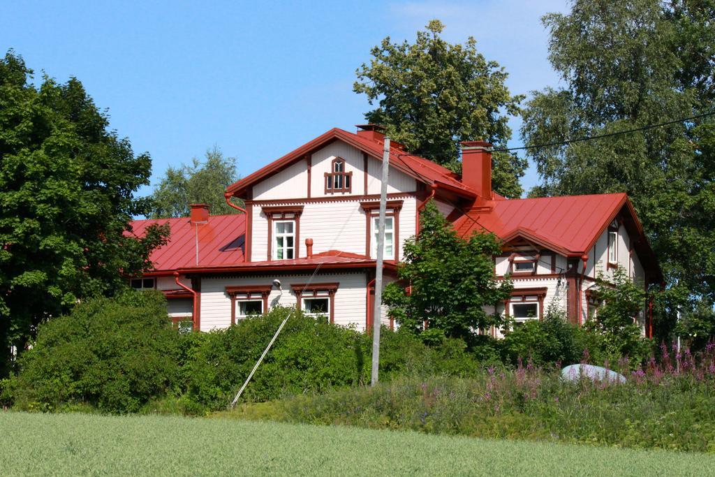 Loeydoen Kartano Hotel Ristiina Exterior foto